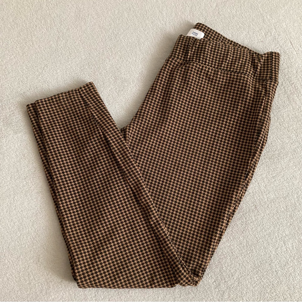 OLD NAVY cropped leggings size large